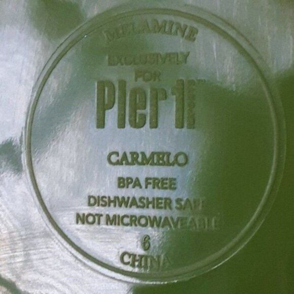 Pier 1 Carmelo Melamine Plate 9in each (3pcs) - Picture 9 of 12